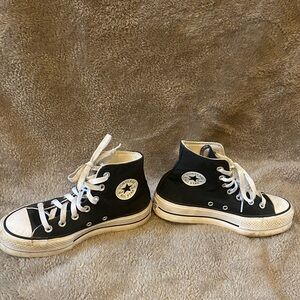 Converse Black and White High-Tops Chuck Taylor All Star Lift Platform Canvas